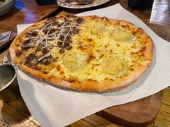 -I HOLIC艾豪丽披萨(KKone店)