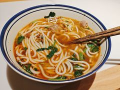 -窄巷口生烫牛肉米线(客村店)