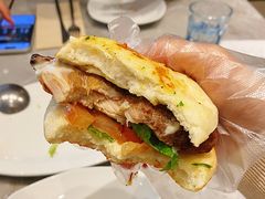 -必胜客(余姚五彩城店PH店)