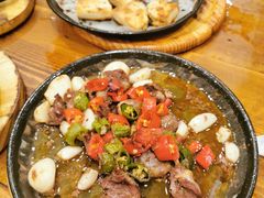 -老东镇啤酒屋海鲜加工·蒸汽海鲜·海鲜烧烤(台东店)