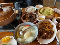 -老鼎万春卤菜(五代传承创始老店)