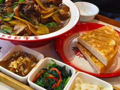 -鲁南仔·滕州炒鸡(经三路店)