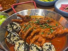 -明洞阿姨·韩式酱蟹烤肉·创意料理(三元桥店)