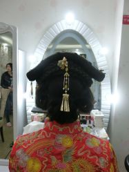 -红馆妆造(中央大街店)