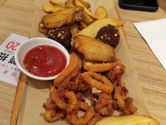 -必胜客(华南摩尔店)