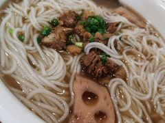 狗仔鹅濑粉-优之名鹅城