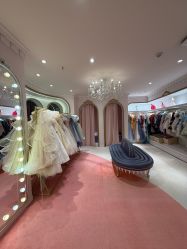 -MELAND CLUB•花园城堡主题亲子乐园•派对•餐厅(广州乐峰广场旗舰店)