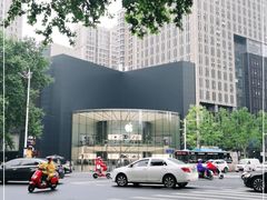 -Apple零售店(新街口店)