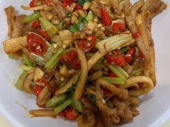 酸萝卜牛肚丝-笨罗卜浏阳菜馆(龙华鹏润达店)