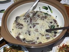 -邱芳粉店(迎宾大道旗舰店)