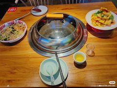 -老何二婶家铁锅炖·东北菜(白石洲店)