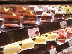 -巴黎贝甜(大宁国际商业广场店)