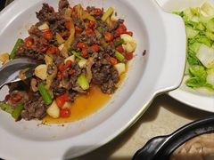 -佬麻雀·新湘菜(东方宝泰店)