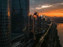 -闲隅江景艺术酒店(解放碑洪崖洞总店)