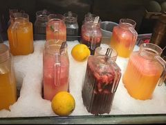 -领鲜活海鲜榴莲自助火锅(东门店)