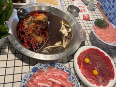 -山悦里 山野·鲜火锅(罗斯福广场店)