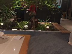 -聚友斋(陶瓷琉璃馆水晶街店)
