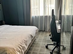 -粤塔X趣影电竞酒店(天河广场车陂地铁站店)