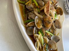 -覃记海鲜美食餐厅