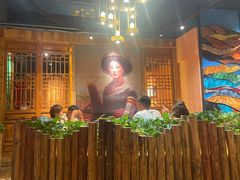 -老滇山寨•云南特色菜•地方菜•民族风情歌舞表演(金碧店)