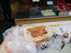 鲜肉月饼-长发西饼(临顿路店)