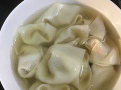-周震馄饨