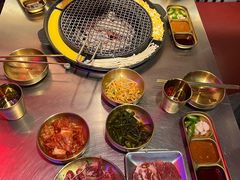 -釜山火炉·海鲜烤肉(紫藤路店)