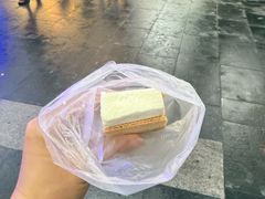 -詹爷爷乌节路街头冰淇淋