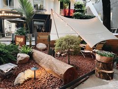 -鹿萤季·营地小馆(皇后公园店)
