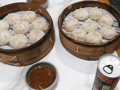 -馋三尺蟹粉小笼(人民广场店)