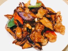 -关东小磨东北菜(上海长风大悦城店)