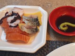 -怡聚轩全日制自助餐厅(大中华喜来登酒店)