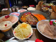 -萍姐火锅·公路夜市(武汉首店)