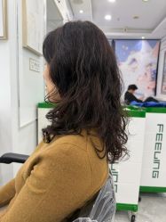 -镁连社·美联社