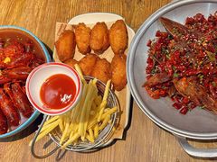 -叶派龙虾•招牌香辣蟹·海鲜(中海国际店)