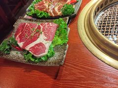-喜牛烧肉酒场·黑金店(威高广场店)