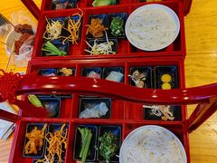 -勺子米线·云南传统小吃市集(四方街店)