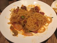 -玛格萝妮(汇智国际商业中心店)