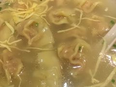 鲜肉小馄饨-东泰祥生煎馆(重庆北路店)