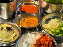 -哈哈碳都·牛肋条无限自助烤肉(宝龙店)