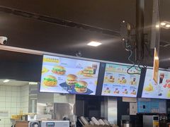 -麦当劳(新新大道岗丰店)