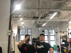 -汗水空间私教健身连锁(SM广场店)