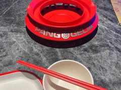 -胖哥俩肉蟹煲(长沙高铁吾悦广场店)