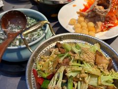 -吴越荣记苏州菜·松鼠桂鱼100%活鱼现做(斜塘老街店)
