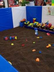 -开心哈乐亲子乐园(东森时尚百货店)