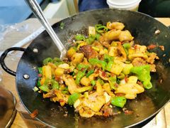 -聚鑫朋酸菜肥肠(文艺路口店)