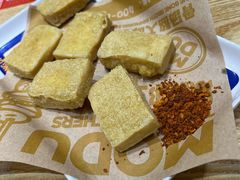 -魔都三兄弟·酸辣粉·小面炸串(虹桥万科店)