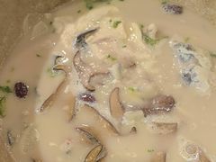 -云中鱼蒸汽石锅鱼(川沙百联店)