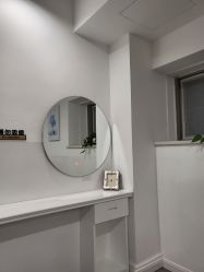 -舒欣头疗·俏丝谧语 白发脱发专业护理 