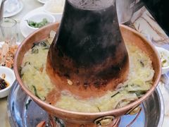 -一口猪海鲜浑锅·东北家常菜